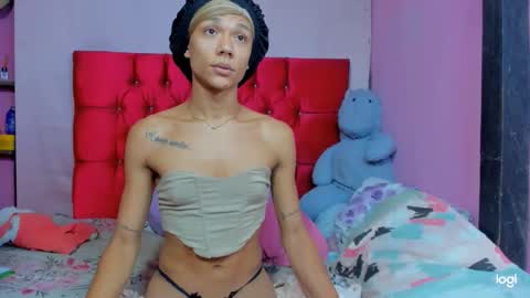 Snapshot of flower_weed chatting on 03/28/26, 06:57 Flower weed online show from 03/28/26, 06:57