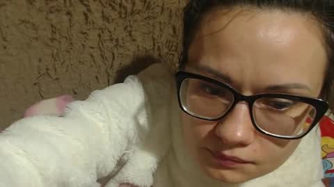 say meow and send tip  online show from 01/29/25, 12:43