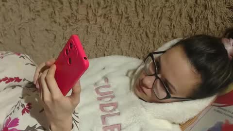 say meow and send tip  online show from 02/14/25, 06:29