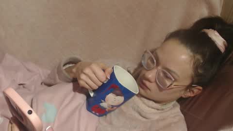 say meow and send tip  online show from 03/02/26, 07:43