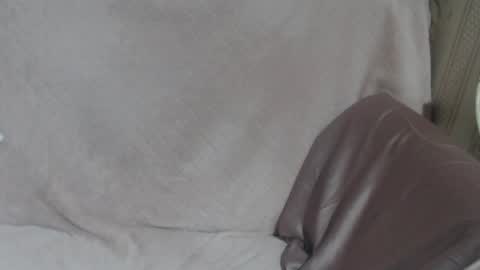 say meow and send tip  online show from 03/16/26, 06:23