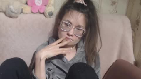 say meow and send tip  online show from 03/20/26, 04:34