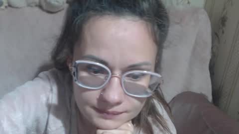 Snapshot of flowercandydoll chatting on 04/20/26, 04:10 say meow and send tip online show from 04/20/26, 04:10
