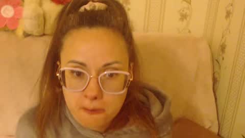 Snapshot of flowercandydoll chatting on 04/29/26, 07:09 say meow and send tip online show from 04/29/26, 07:09