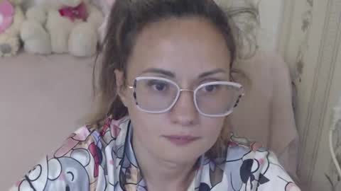 Snapshot of flowercandydoll chatting on 07/05/26, 01:07 say meow and send tip online show from 07/05/26, 01:07