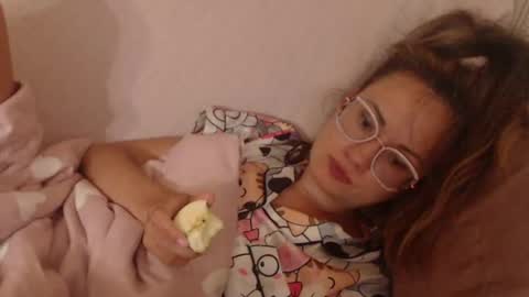 Snapshot of flowercandydoll chatting on 07/06/26, 01:41 say meow and send tip online show from 07/06/26, 01:41