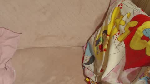 say meow and send tip  online show from 09/23/25, 08:23