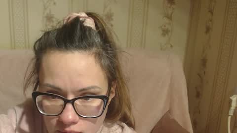 say meow and send tip  online show from 01/15/26, 08:23