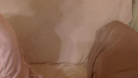 say meow and send tip  online show from 05/22/26, 05:18