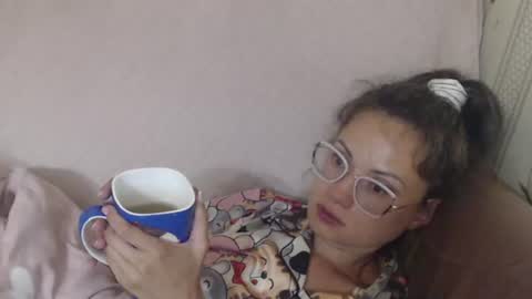 say meow and send tip  online show from 06/16/26, 08:44