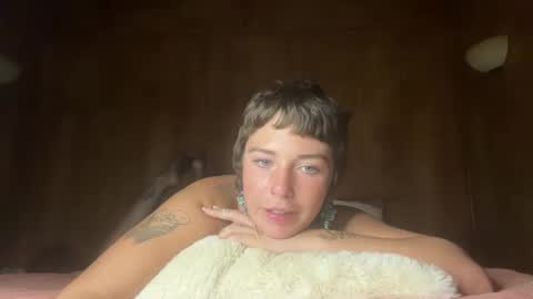 Flowergirl online show from 12/09/24, 03:50