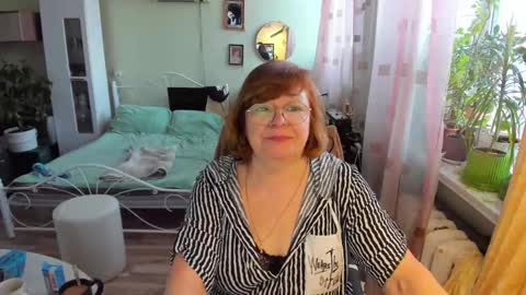 Flowerlower online show from 02/05/26, 06:51