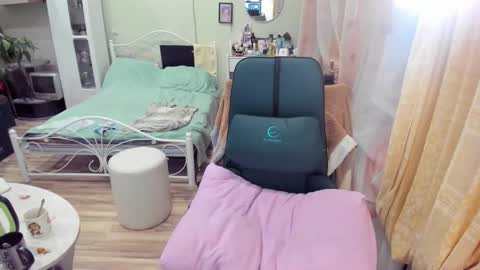 Flowerlower online show from 02/07/26, 08:34