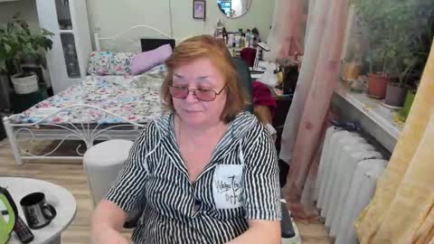 Flowerlower online show from 02/11/26, 06:02