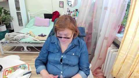 Flowerlower online show from 02/27/26, 02:17