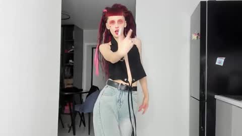 Snapshot of flowerofsin2001 chatting on 03/11/25, 07:47 Flower online show from 03/11/25, 07:47