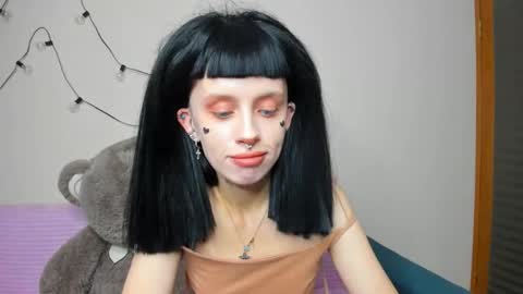 Snapshot of flowerofsin2001 chatting on 09/13/25, 03:12 Flower online show from 09/13/25, 03:12