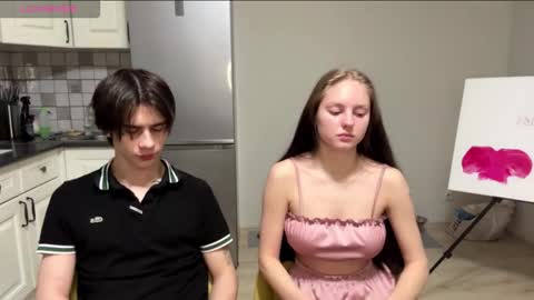 flowerscouple online show from 03/07/26, 10:07