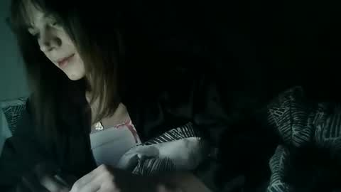 Snapshot of flowpinou chatting on 12/26/24, 07:13 Emmy online show from 12/26/24, 07:13