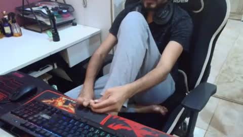 Snapshot of flowthefun chatting on 07/05/26, 03:45 flowthefun online show from 07/05/26, 03:45