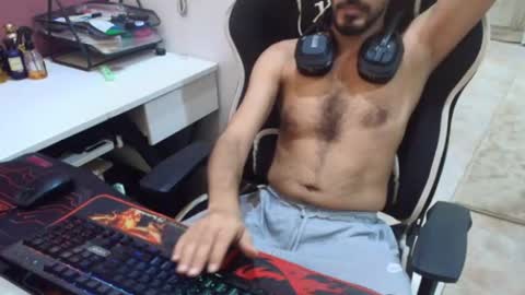 Snapshot of flowthefun chatting on 07/05/26, 04:19 flowthefun online show from 07/05/26, 04:19