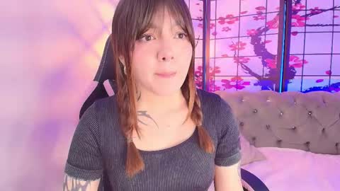  FLUFFY BUBBLE  online show from 12/21/25, 04:19