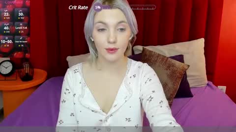 Monica online show from 01/21/25, 01:39