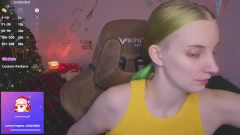 Agatha online show from 12/15/25, 10:19