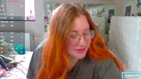 Snapshot of fluffy_rainbow_kity chatting on 05/17/26, 08:12 Fluffy Kity online show from 05/17/26, 08:12