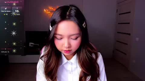 Snapshot of fluffy_rose chatting on 10/08/25, 11:57 Rose online show from 10/08/25, 11:57