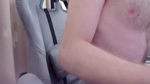 Snapshot of fluffycat_ chatting on 12/07/24, 01:29 fluffycat online show from 12/07/24, 01:29