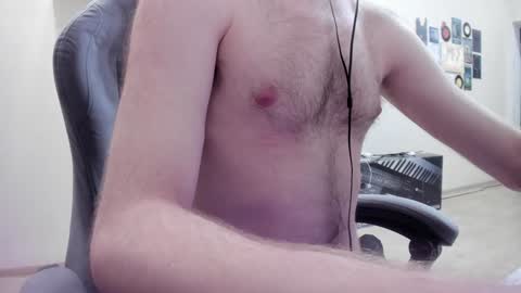 Snapshot of fluffycat_ chatting on 02/08/25, 09:15 fluffycat online show from 02/08/25, 09:15