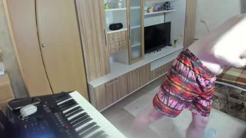 Snapshot of fluffycat_ chatting on 09/16/25, 06:09 fluffycat online show from 09/16/25, 06:09