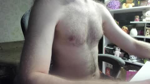 fluffycat  online show from 11/17/25, 02:12