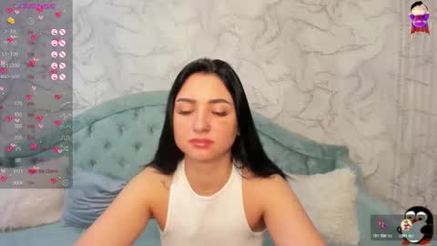 Lina online show from 11/05/25, 11:49