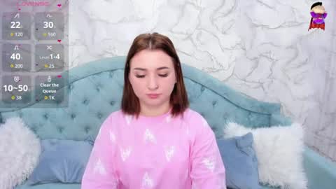 Snapshot of flufyfoxx chatting on 06/12/26, 12:20 Lina online show from 06/12/26, 12:20