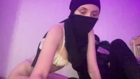 Snapshot of fluttershyxxx chatting on 07/03/26, 11:11 Fluttershyxxx online show from 07/03/26, 11:11