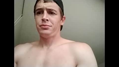 Snapshot of flybuy2525 chatting on 09/22/25, 03:36 flybuy2525 online show from 09/22/25, 03:36