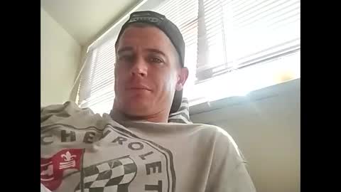 Snapshot of flybuy2525 chatting on 10/05/25, 06:28 flybuy2525 online show from 10/05/25, 06:28