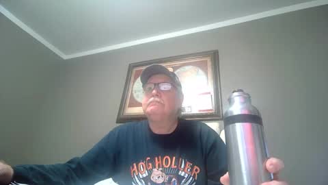 Snapshot of fmfsocal123 chatting on 12/09/24, 02:02 fmfsocal123 online show from 12/09/24, 02:02