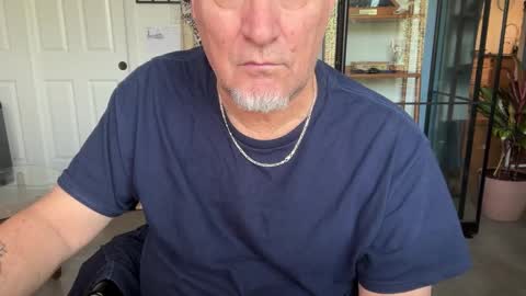 fnkywht60smthng_ online show from 02/15/26, 04:58