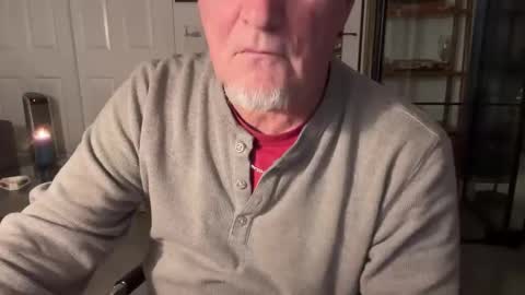 fnkywht60smthng_ online show from 02/18/26, 02:40