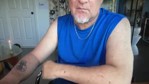 fnkywht60smthng_ online show from 03/23/26, 03:49