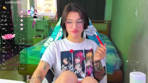 folinskaayaa online show from 11/18/25, 03:34