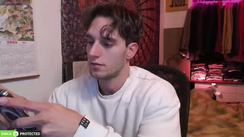 Folleti online show from 11/25/25, 09:26