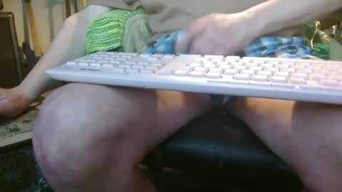 Fooman1007 online show from 04/21/26, 02:51
