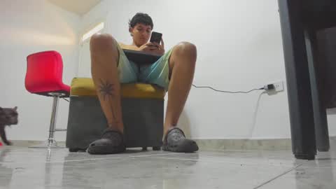 foot_master777 online show from 02/06/25, 01:10