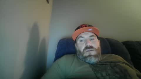 Snapshot of footballtroyg chatting on 11/08/25, 01:33 footballtroyg online show from 11/08/25, 01:33