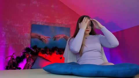 Molly online show from 12/20/25, 02:57