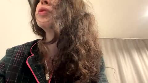 forbiddennvelvet online show from 02/02/26, 01:26